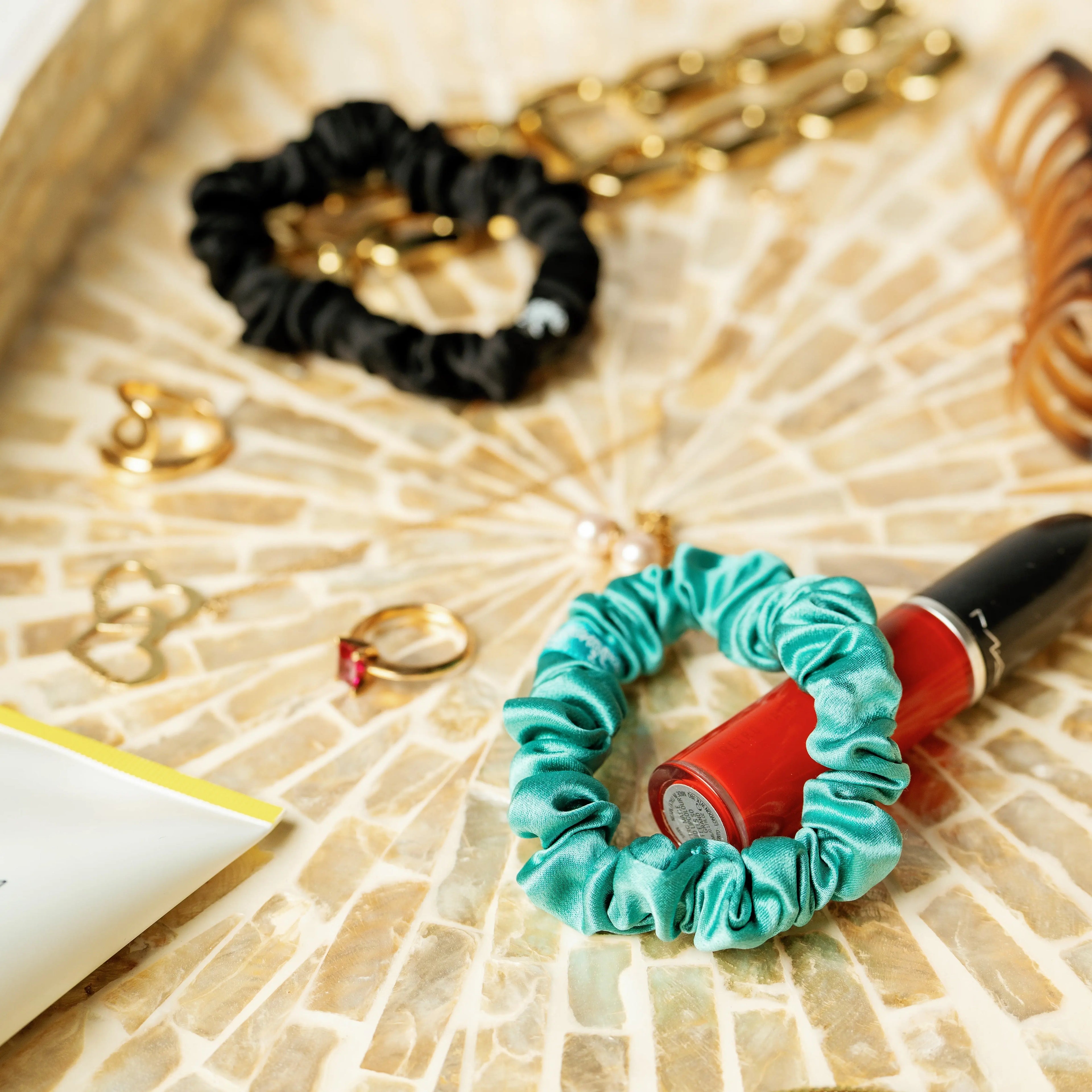 Organic Silk Small Scrunchie Jade Green LINA LENNOX