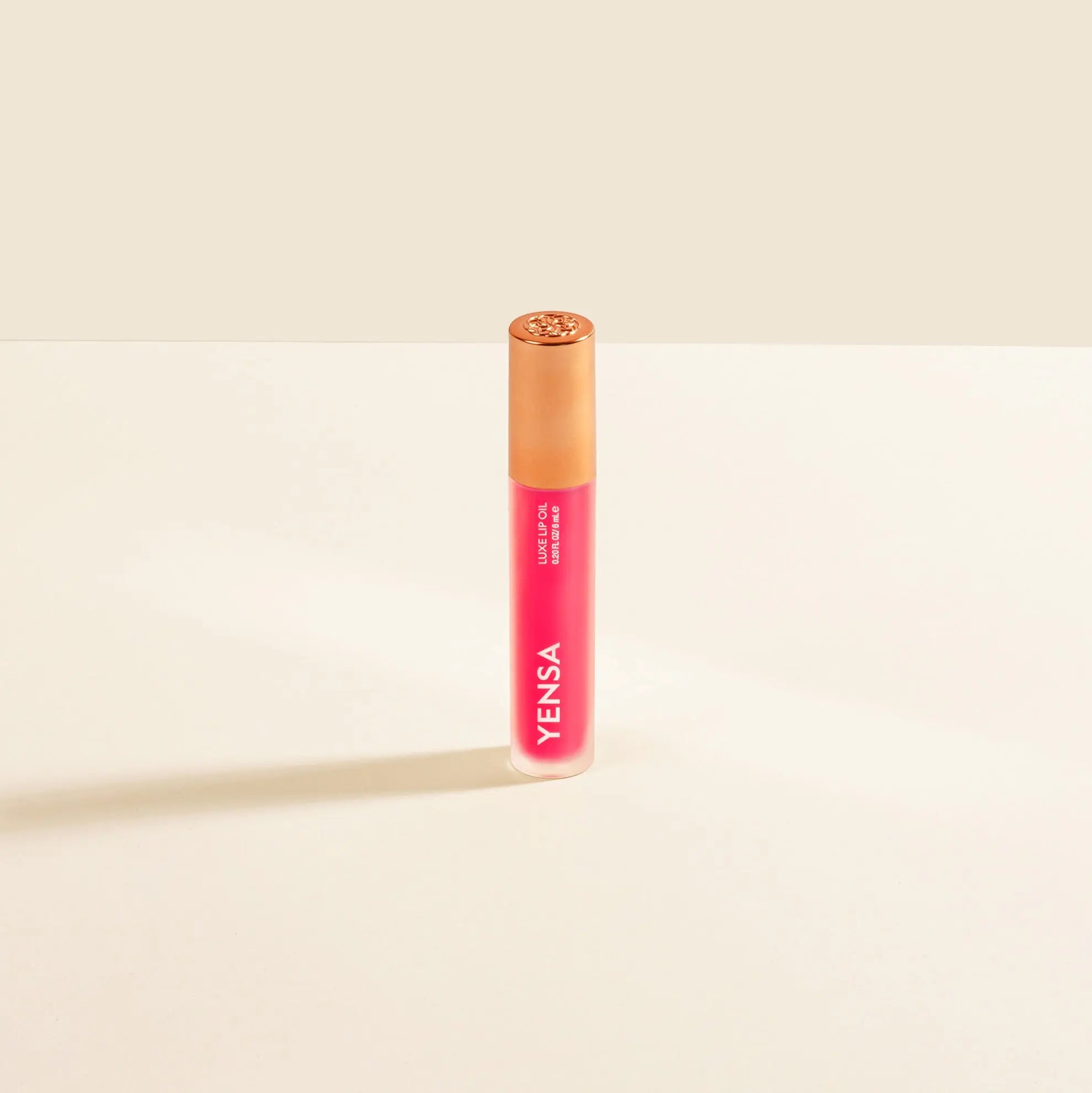 Luxe Lip Nourishing Oil with Hyaluronic + Vitamin E YENSA